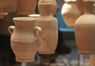 鸿蒙智行冲刺200万辆交付，长城油电双轮引领广州车展新风暴