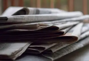 消费股强势反攻，锂电板块蓄势待发