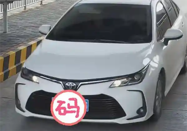 男子假期上高速被收费，真相竟如此荒诞！