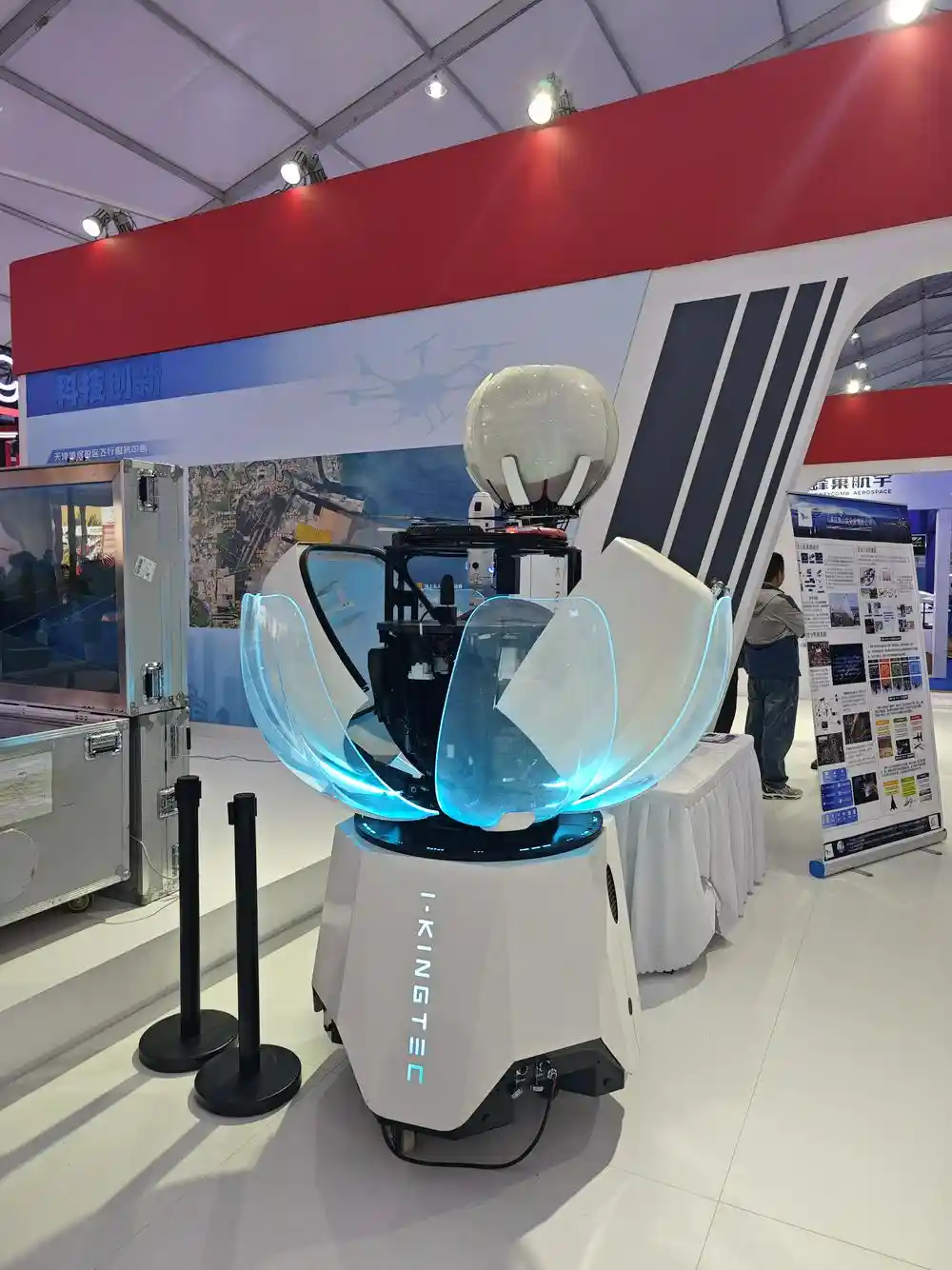 海特高新eVTOL模拟舱引爆直博会，航景创新吨级无人机订单爆满