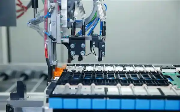 比亚迪李云飞：固态电池领域，我们不输任何人