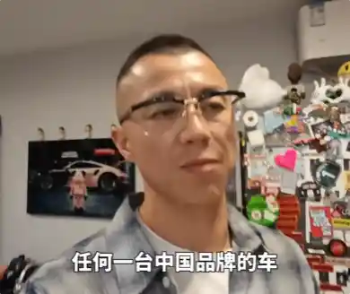 安全即豪华！陈震驾小鹏X9上演极限刹停：100km/h直面闪灵事故现场