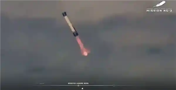 蓝色起源首回收成功，贝索斯紧追马斯克脚步