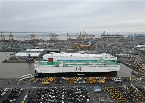 比亚迪狂揽英国市场，10月销量碾压特斯拉七倍