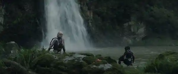 《铁血战士》获卡梅隆力挺，科幻新作引爆期待