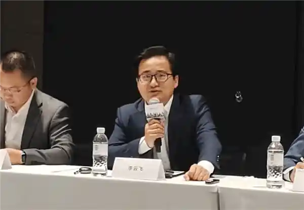 比亚迪：中国电动大巴零恶性燃烧，坚持磷酸铁锂路线显安全优势