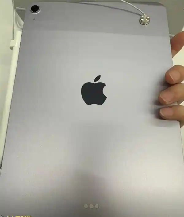 苹果新iPad惊现中国制造标识，外观焕然一新！