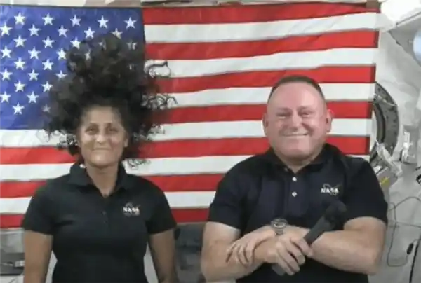 美国龙飞船携宇航员踏上归途：超9个月太空之旅画上句号！