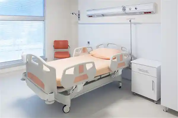 睡梦中拳打脚踢可能是疾病的隐形信号？专家警示：半数患者或与帕金森相关