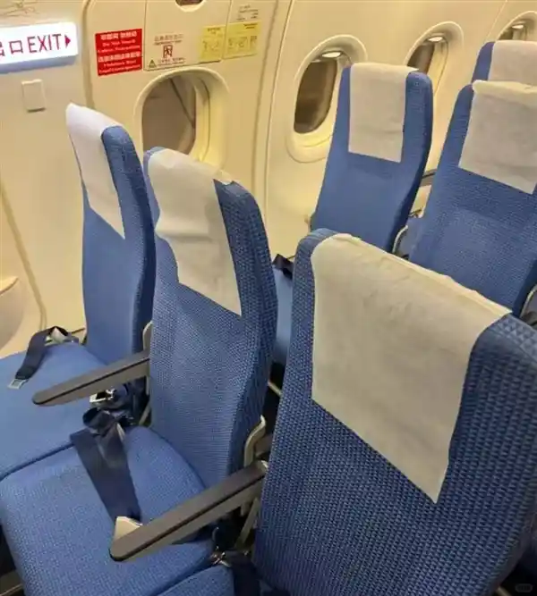 南航推新招！超薄座椅每座减重2公斤，既省油又更贴合人体工学