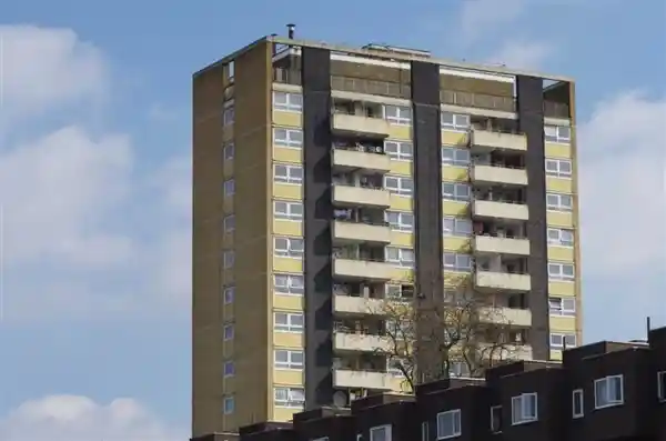 《7万购入北海道170平独栋，国人捡漏变巨亏？背后真相令人深思》