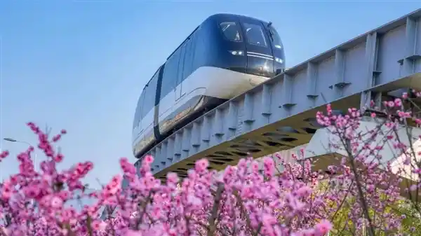 比亚迪第五条园区空中列车启航：创下史上最长里程与最多站点纪录！