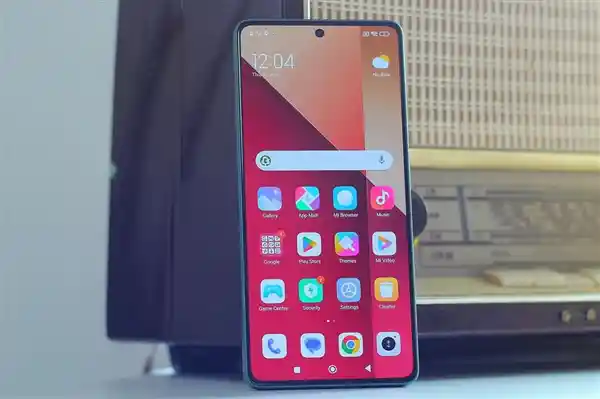 【屏显未来！华星Real RGB OLED引领国产显示新纪元】