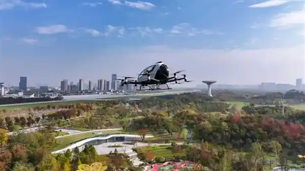 全球首张！民用无人机运营合格证颁发，空中出租车时代来临