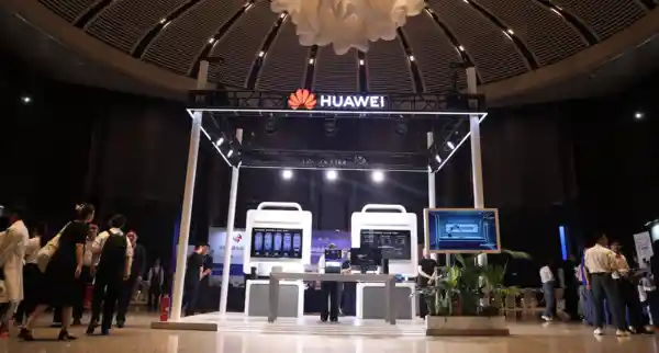 华为擎云亮相中国政府采购年会：自主研发核心器件引领行业变革