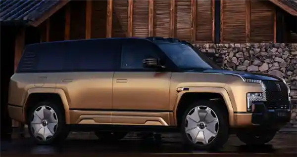 超越路虎揽胜！比亚迪仰望U8L官宣：全新加长版王者降临