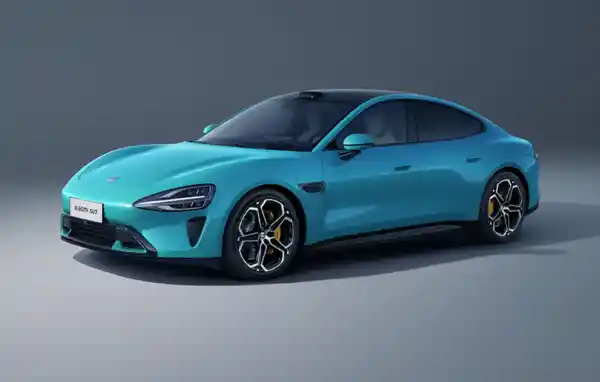 胡锡进评小米/雷军回应SU7爆燃事故：是一个好的范例