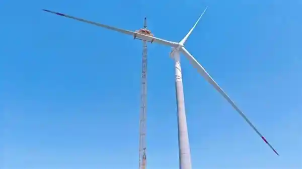 16200度！全球陆地单机容量最大风电机组震撼吊装