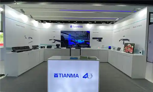 《抢占韩系主场！天马强势出击车载OLED市场》