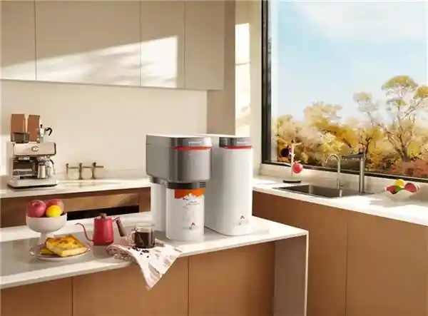 《领跑净水行业：安吉尔荣获深圳制造业单项冠军巅峰荣誉》