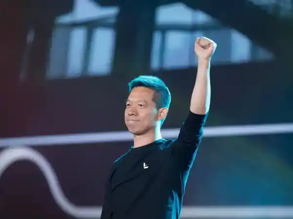 贾跃亭坦言人生最大遗憾：卸任法拉第未来CEO，妥协是否正确？