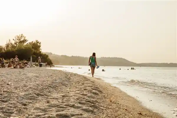 五一小长假：日韩新游客潮涌中国，异国风情点亮假期