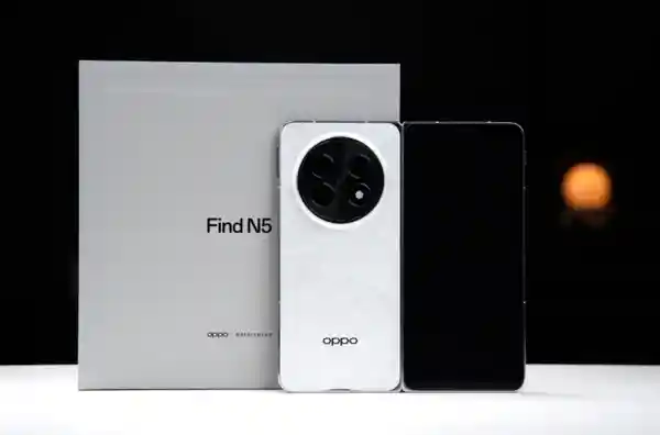 手机厂商集体推出超轻薄手机：告别半斤机，重返轻盈时代!