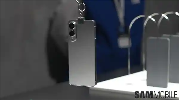 《售价7000元起！史上最薄骁龙8旗舰三星Galaxy S25 Edge定档五月发布》