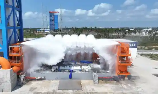 海南商业航天发射场二号工位喷水降噪调试成功，流量达33吨/秒！