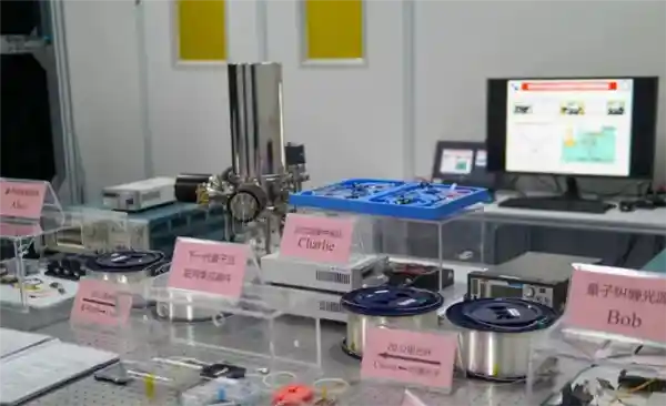 突破未来！全球首款氮化镓量子光源芯片问世，2026年多场景应用验证在即