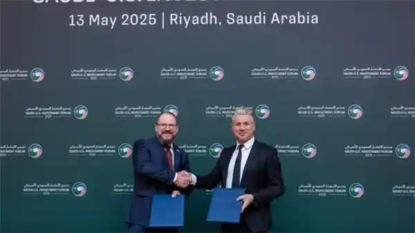 中东资本强势注资！高通剑指数据中心CPU市场，首落子沙特引爆行业新风暴