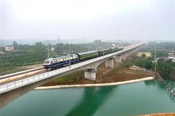 武宜高铁启动联调联试！长江经济带黄金动脉正式开跑