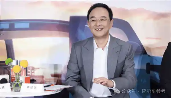从一碗泡面到极氪掌舵人：吉利新CEO的传奇转身