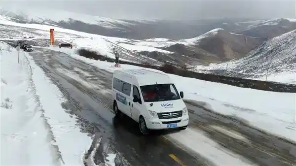 海尔水暖通挑战珠峰极寒：-40℃极限环境下的温暖奇迹