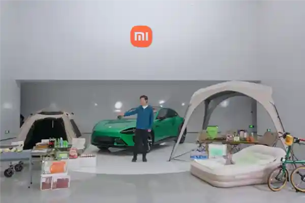 雷军炫技！小米YU7轻松搞定一地露营装备，收纳力逆天挑战视觉极限