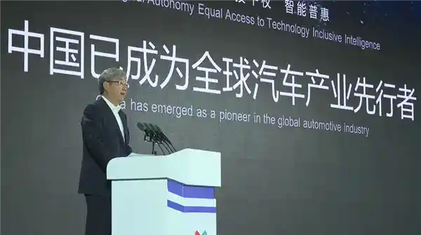 《奇瑞听华为则顺风顺水，不听则坎坷受阻》