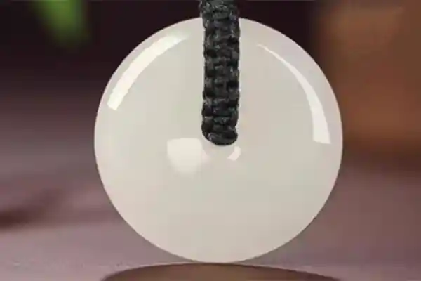 胖东来珠宝频登抽检红榜，全年25次合规成行业标杆