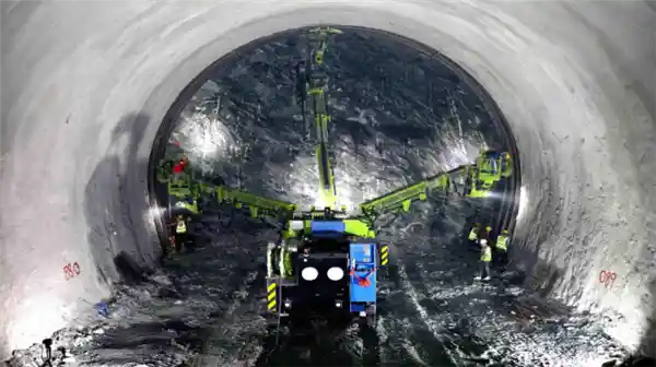 双隧齐通！西十高铁湖北段奏响建设进行曲