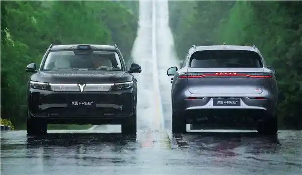 邓超空降岚图FREE+预售发布会，出任品牌大使引爆期待