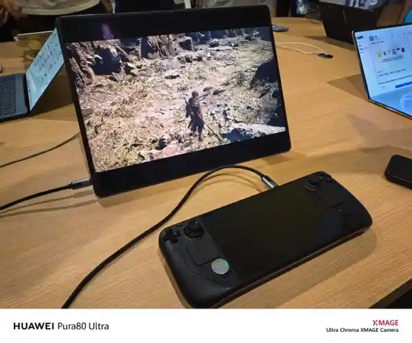 《华为MateBook Fold开启DP输入模式，18英寸巨幕畅玩《黑神话》，沉浸体验重新定义！》