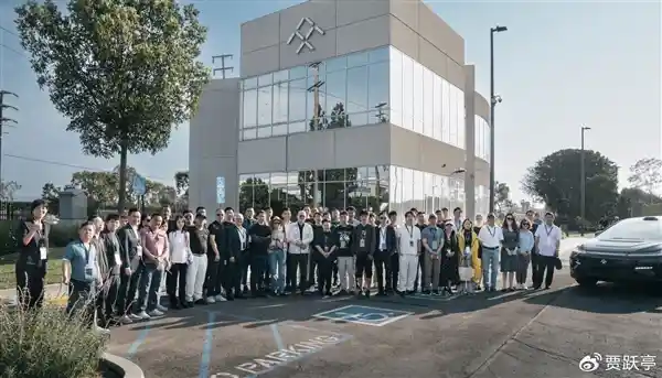 贾跃亭动情谈及散户哽咽落泪：感恩散户，你们才是我们的救命恩人！