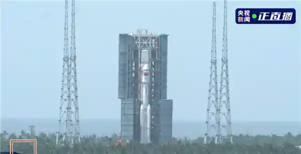 飞天新装亮相太空！天舟九号整装待发奔向星辰大海