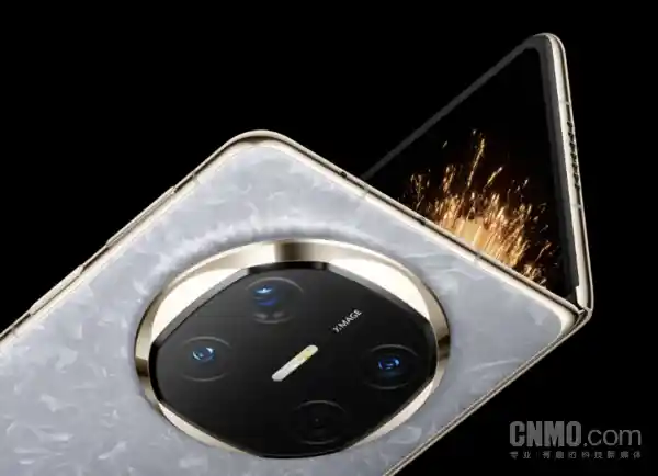 折叠屏大战：六大厂商仅一盈利，谁在为创新买单？