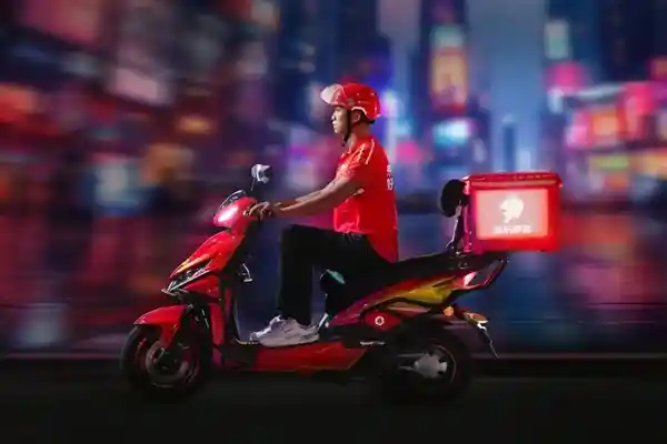 京东外卖豪掷20亿升级骑手福利，五险一金+百万补贴+15万辆新车来袭