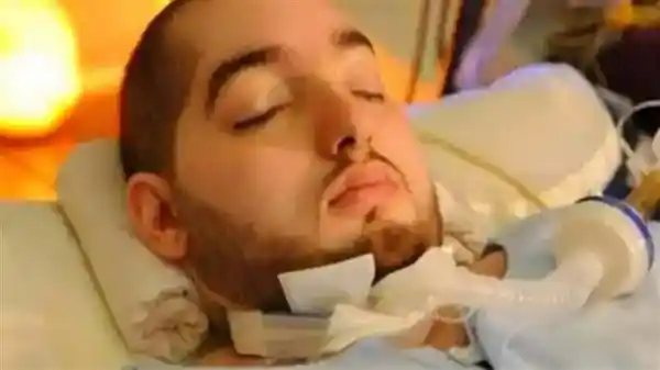 沉睡20年终落幕！沙特王子车祸后昏迷，富豪人生定格在金钱无法挽回的瞬间