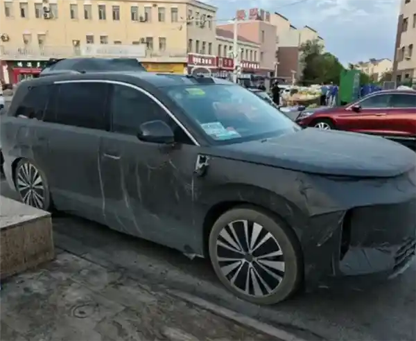 比亚迪王朝旗舰SUV曝光，40万级豪华新势力来袭