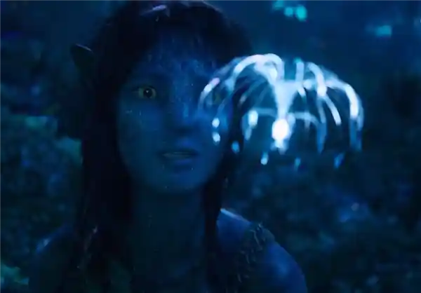 震撼首发！《阿凡达3》预告引爆眼球：史诗级视效揭开潘多拉新秘境