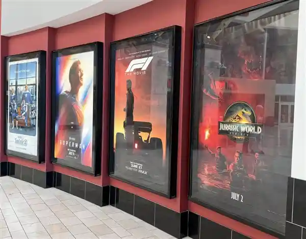 神奇四侠逆袭超人，漫威英雄震撼登顶！