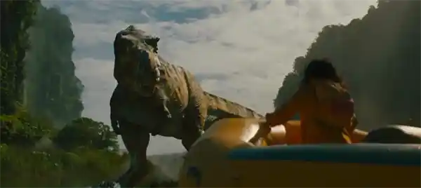 《穿越史前禁区！《侏罗纪世界：重生》票房突破2亿大关》