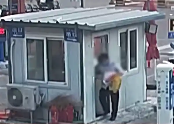 外卖小哥遭连环‘坑’，男子恶意退款套利终被拘